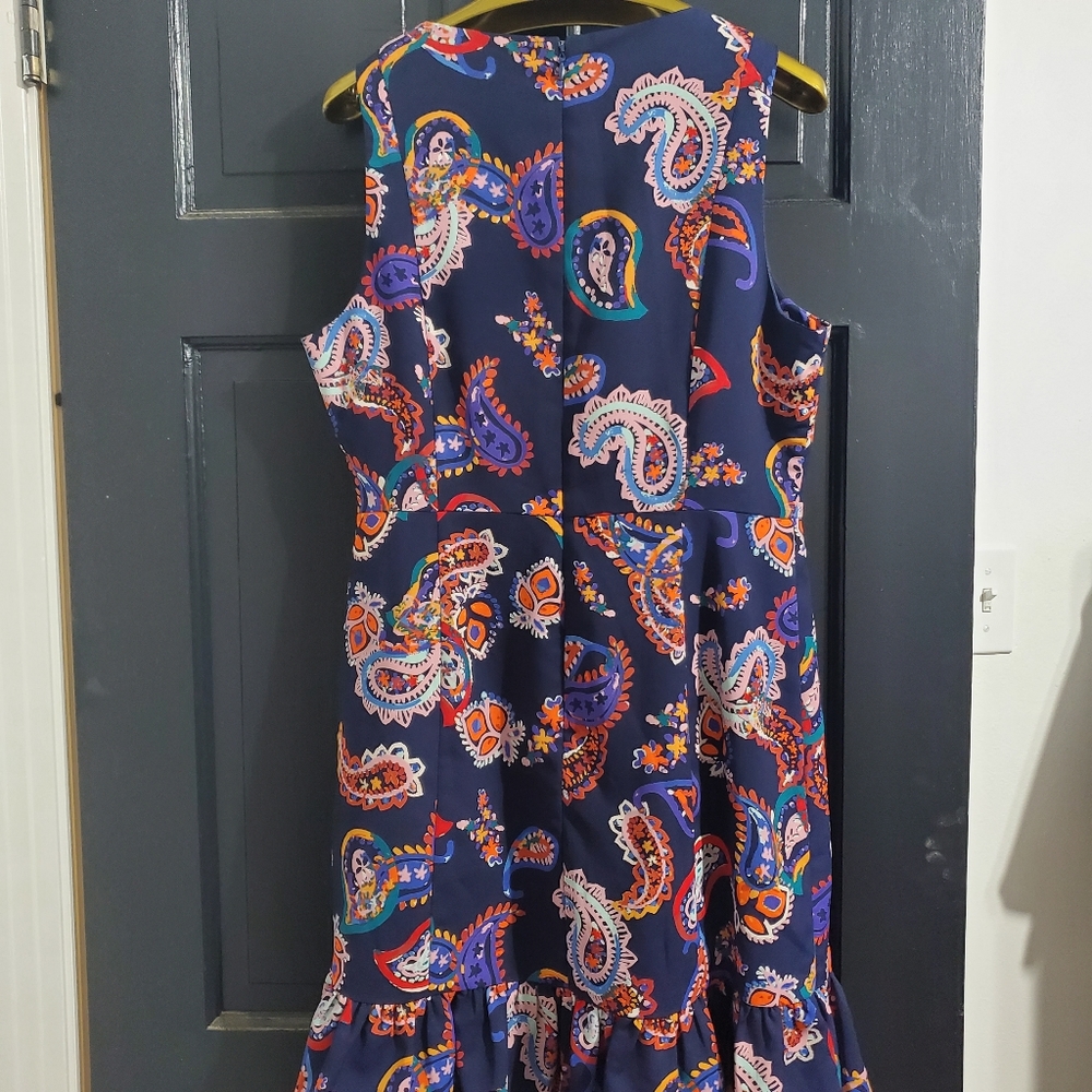 Metaphor Paisley Dress. Size 10. - Picture 3 of 3